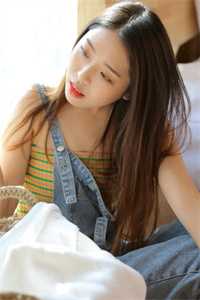 女友和竹马景点玩，我转身离去