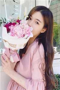 老公把婚车开走给白月光撑场面，却让我骑共享单车参加婚礼