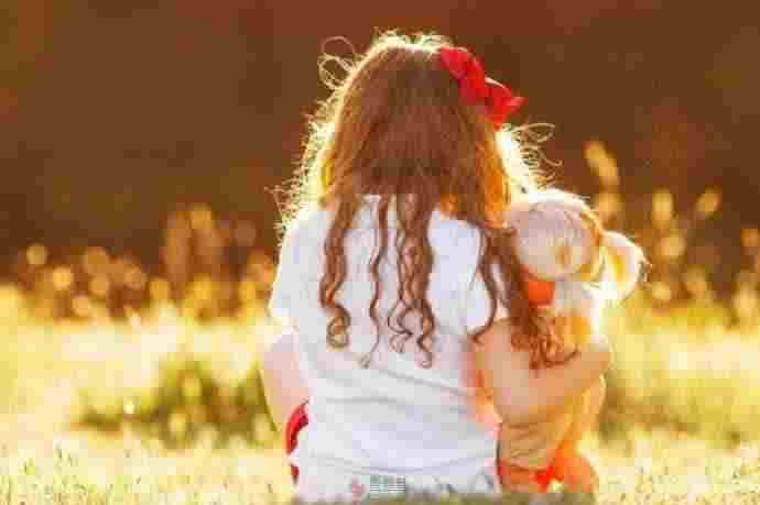 活在人类的心里