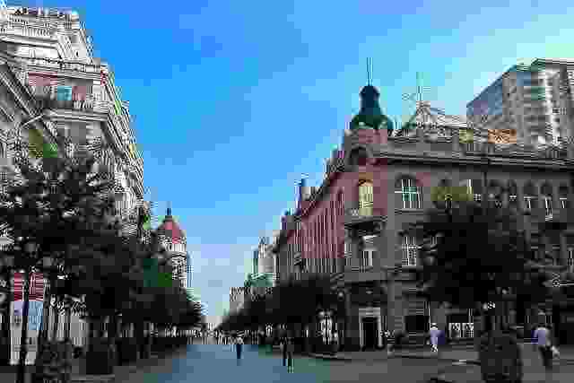 在中央大街上 黑龙江哈尔滨城市旅游地理散文随笔