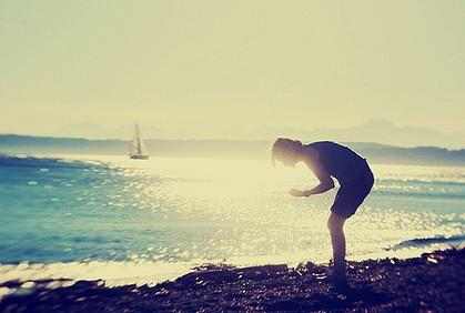 爱情QQ心情短语:我爱你,就像你不爱我样的坚决