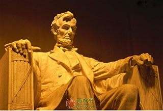 军权、大厦、金钱