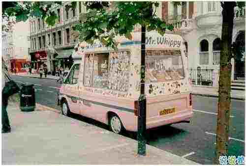 适合分手后发的难过悲伤伤感的说说 原谅我不能将你的余生放在手心与你同行1