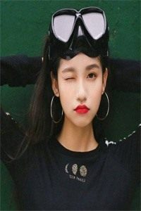 贺烬阮小梨《咸鱼女主每天只想躺》全章节小说大结局阅读 第1张