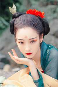 皇后不入爱河，暴君求她负责