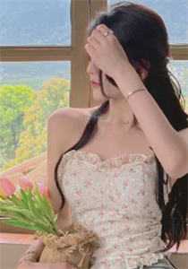 签下离婚协议后，我六指神医的身份瞒不住了