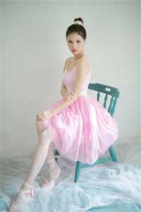 炒了金主鱿鱼后我成了团宠