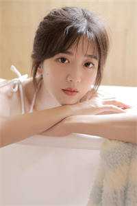 让你跟师姐唱情歌，你整一首海底