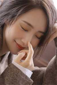 竹马他，亲吻了霸凌我的表妹