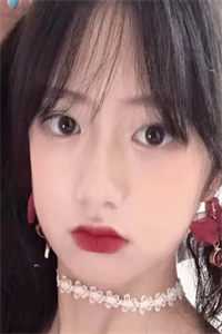 我女友清冷白月光?她是病娇财阀顾沉小说