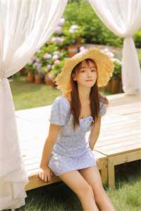 不就给她过户房子，至于离婚吗？