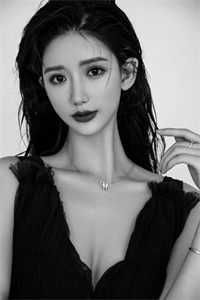 炮灰女配她成了团宠精校版