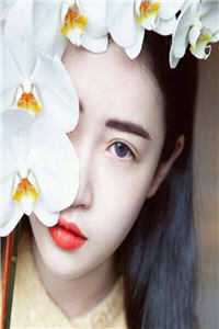 她以为她乖乖的等