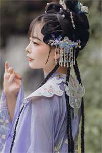 自愿堕入魔窟后,战神为我杀疯了