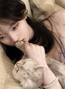 绑定软饭系统，每天让女神花钱章节