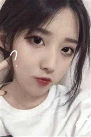 穿成八零小娇软，冷面京少夜夜哄