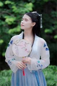 清纯校花污蔑我，我才不救人了