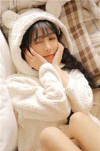 瞬间惊得一身冷汗