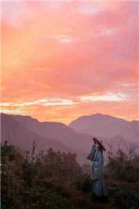 战神回归，开局参加了自己葬礼