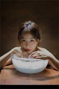 重生后，我成了被资助的白眼狼
