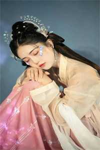 糟了！女帝摸到我不是假太监！