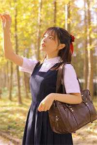 癫婆室友专情流浪狗