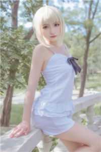 风吹稻草故人离