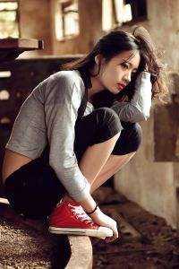 你爱着他,我爱着她