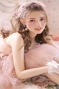 人间无数草为萤