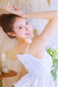 为了给青梅接发，老公把女儿剪成狗啃头